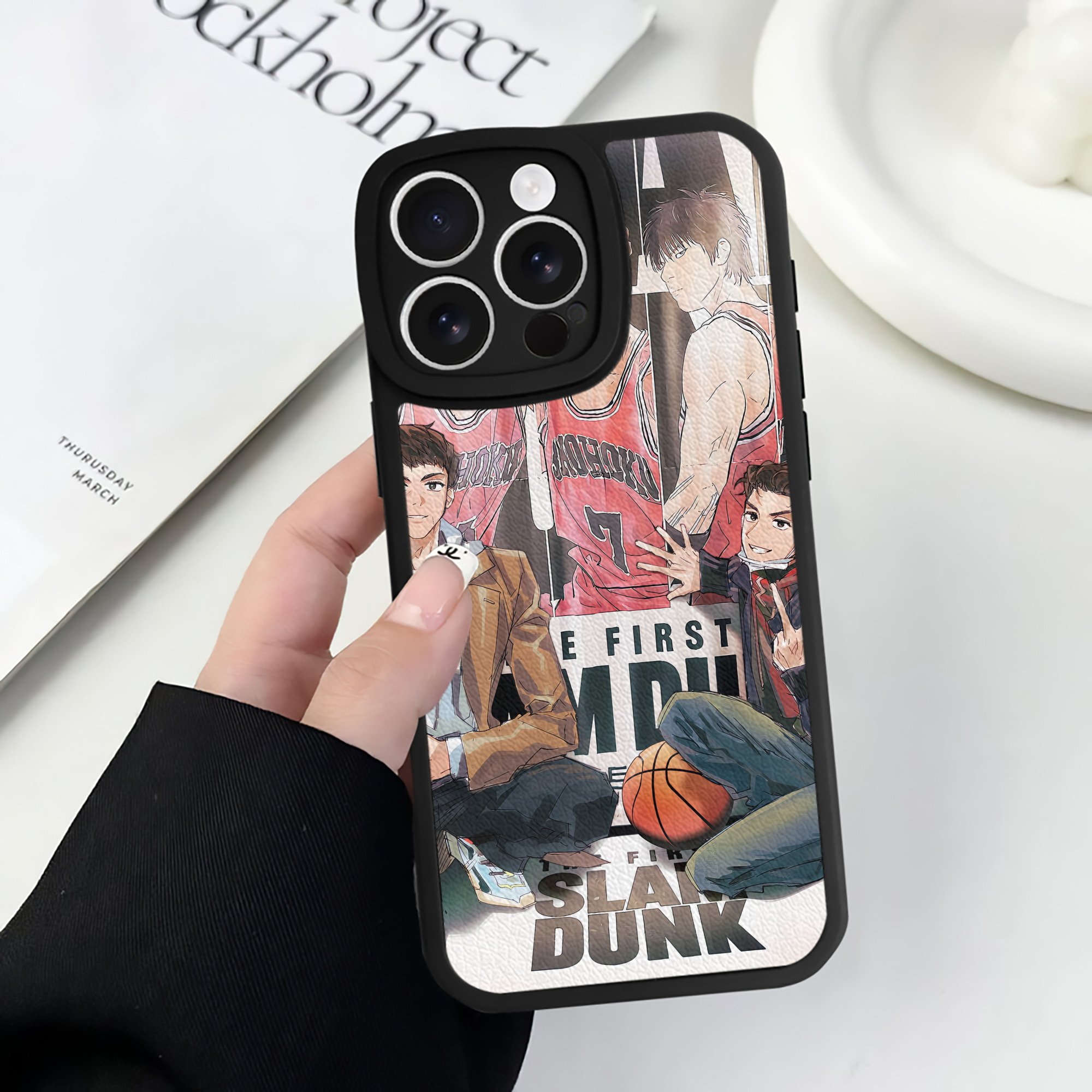 （画像用） SLAM DUNK／スラムダンク 【iPhone 16シリーズ対応】シリコンスマホケース（レザー調） 材質：シリコン